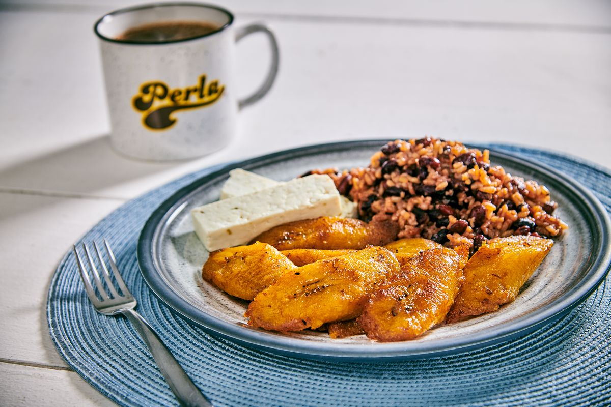 Perla Rice and Beans Mix Style  (Casamiento Salvadoreño) Single Pouch, 21.16 oz